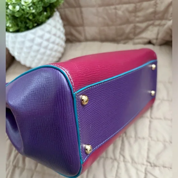 🩷Stunning Dolce and Gabbana Sicily bag🩷 - Picture 8 of 17